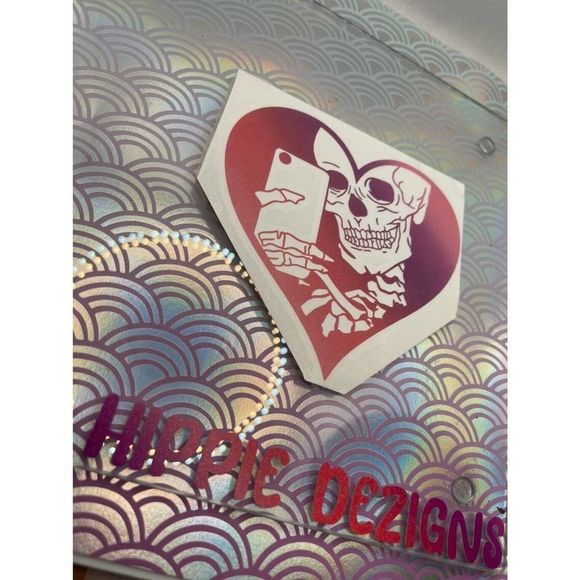 Ombré Skeleton Heart Selfie Decal | Vinyl Decal | Laptop Decal | Tumbler Decal - Picture 3 of 7